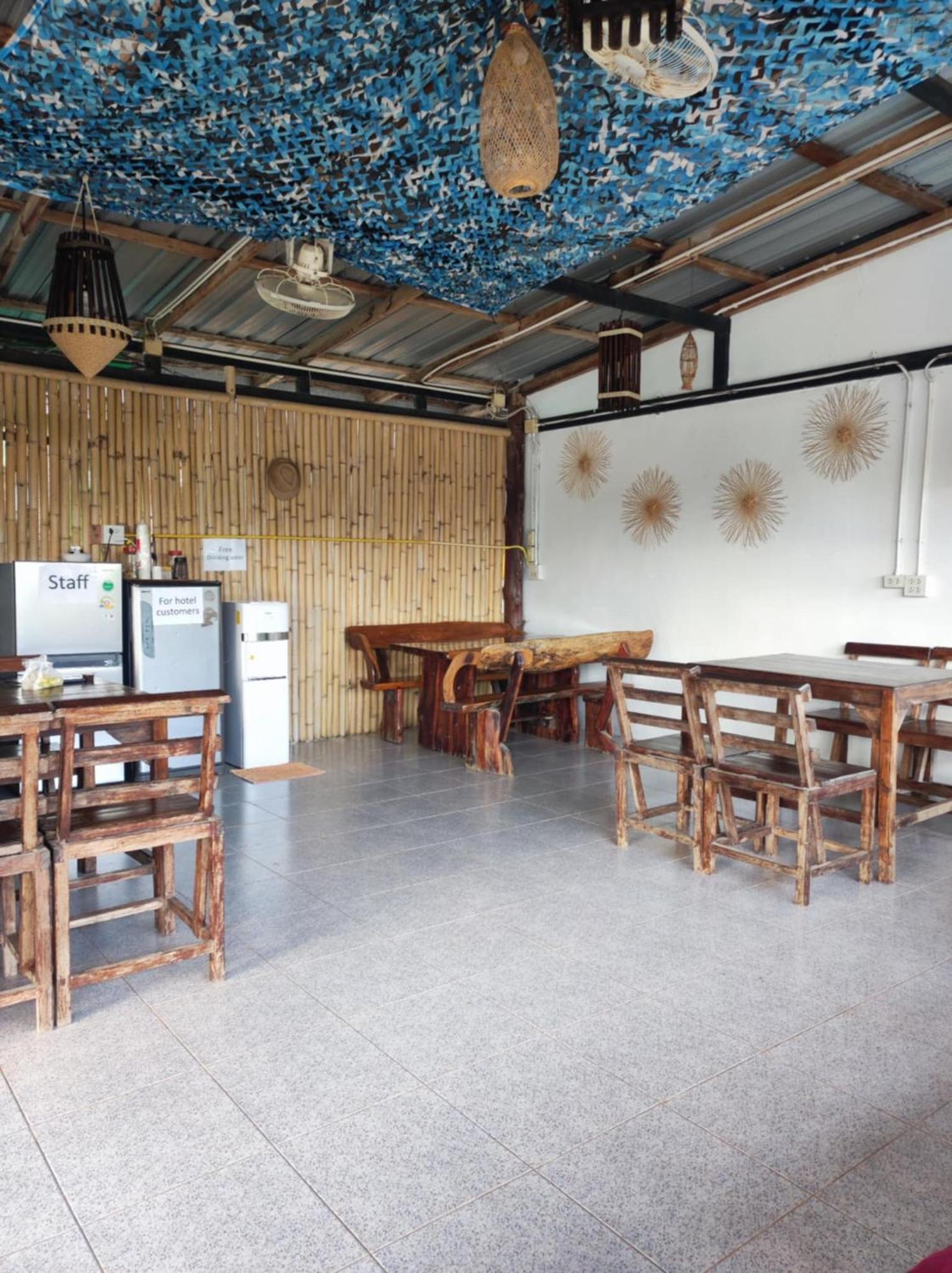 Отель Check In Lanta Ко-Ланта Экстерьер фото
